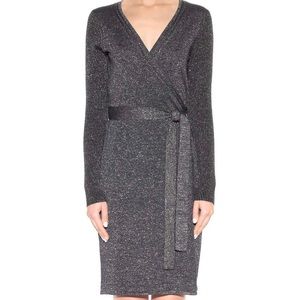 NWT!!  Diane Von Furstenberg “Evelyn” wrap dress